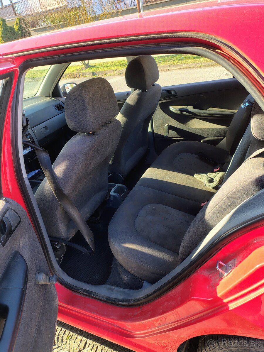 Skoda fabia 1.4 44kw - 6