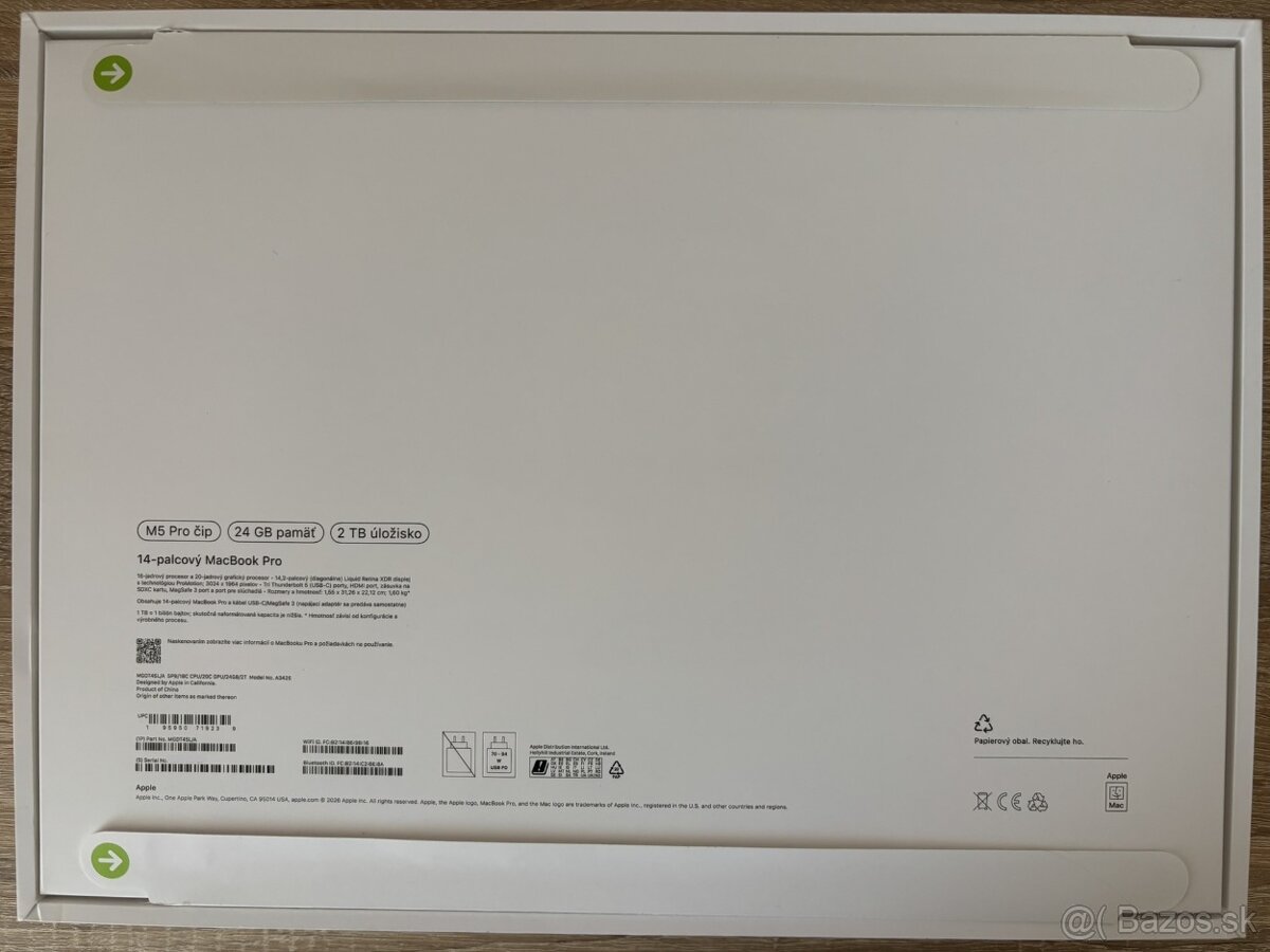 MacBook Pro 14" Apple M5 Pro Kozmický čierny SK - 6