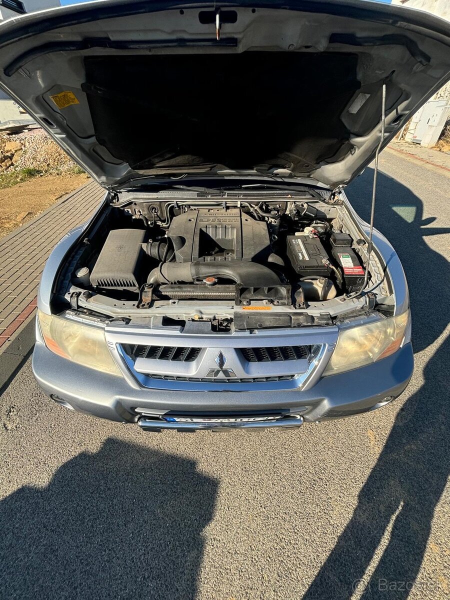 Mitsubishi Pajero 3.2 - 6