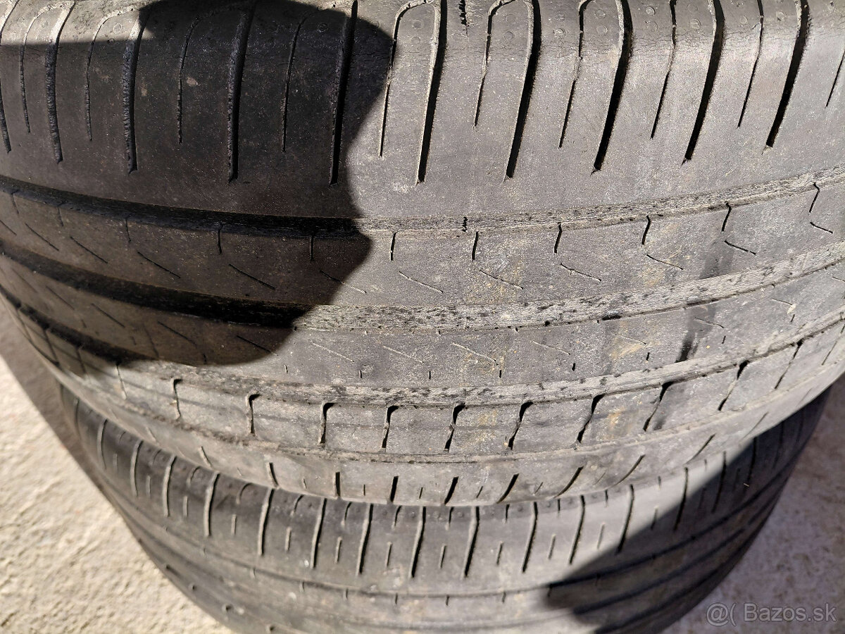 4x Pirelli 235/40R19 - 6