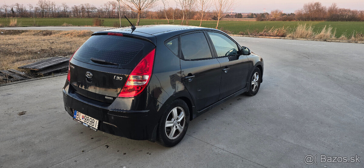 Hyundai i30 1.6 crdi 66kW 2011 - 6