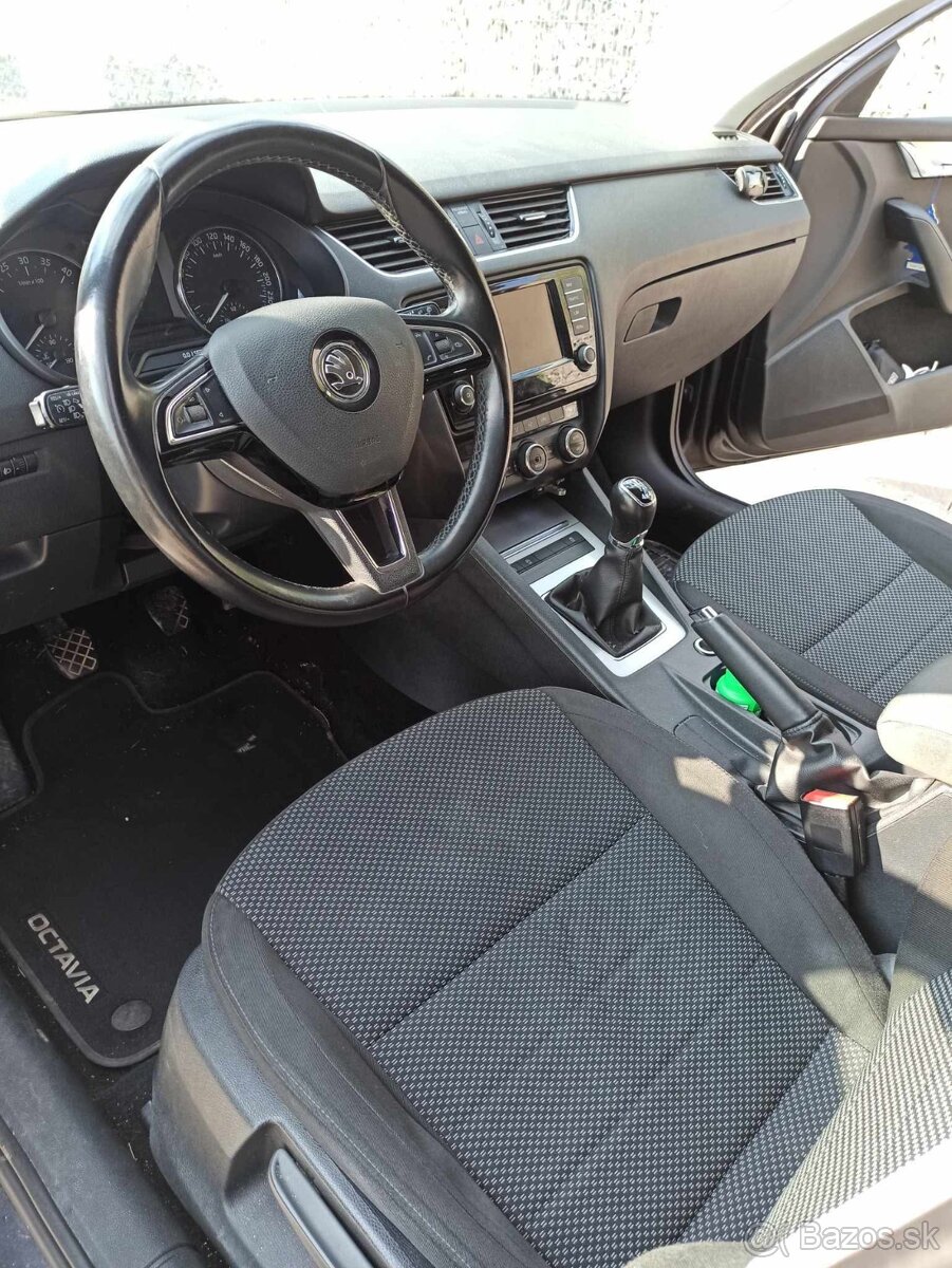 Škoda Octavia - 6