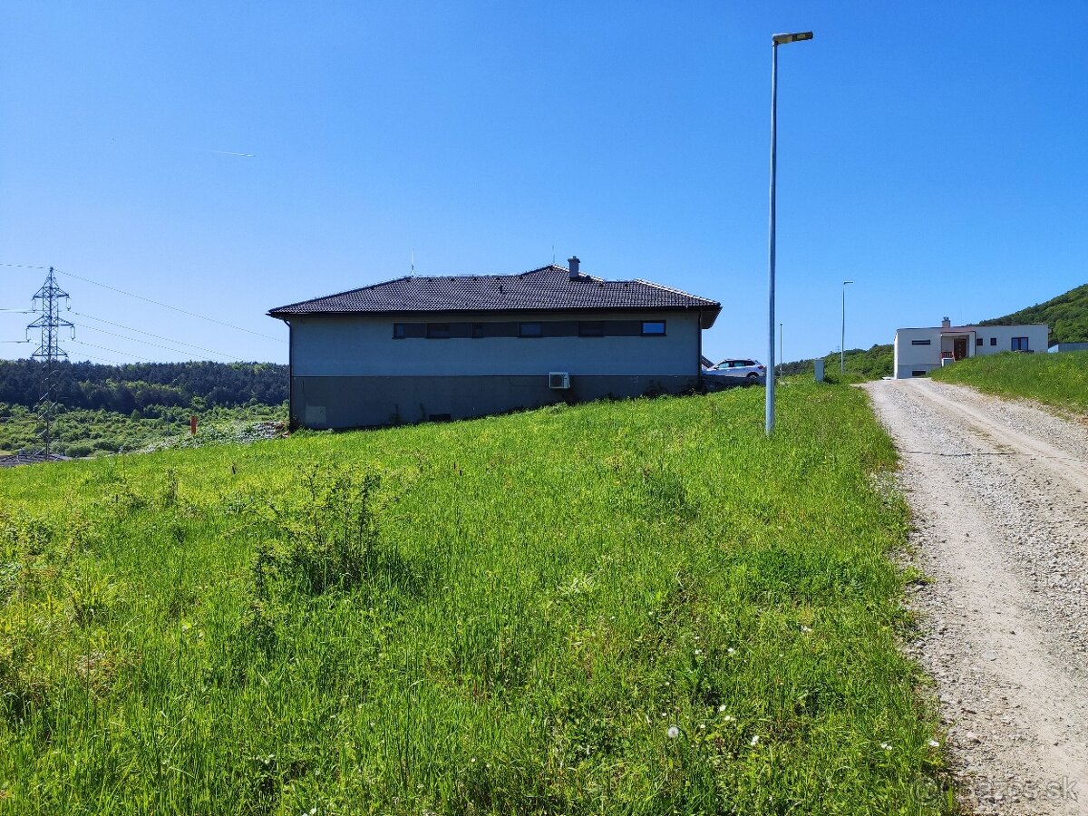 Ideálny stavebný pozemok v obci Fintice - 6