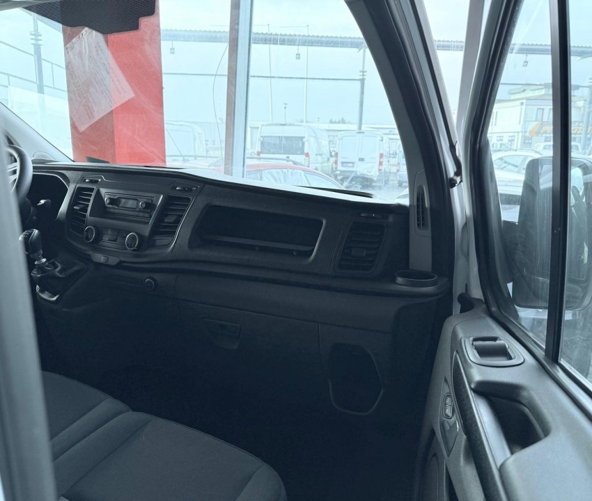 Ford Transit Custom EcoBlue 2.0TDCi, 6 miestne - 6