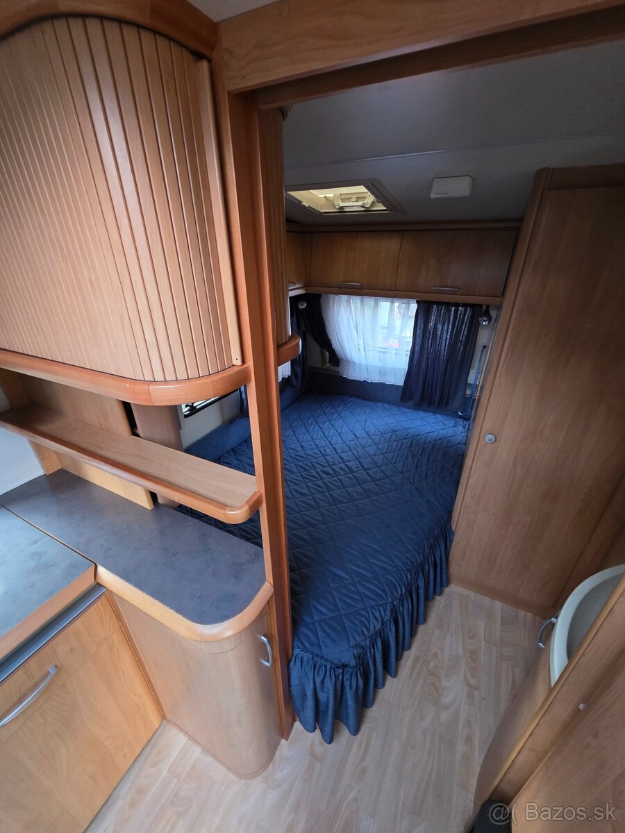 Obytny prives Hobby 460 Excellent - mover, predstan - 6