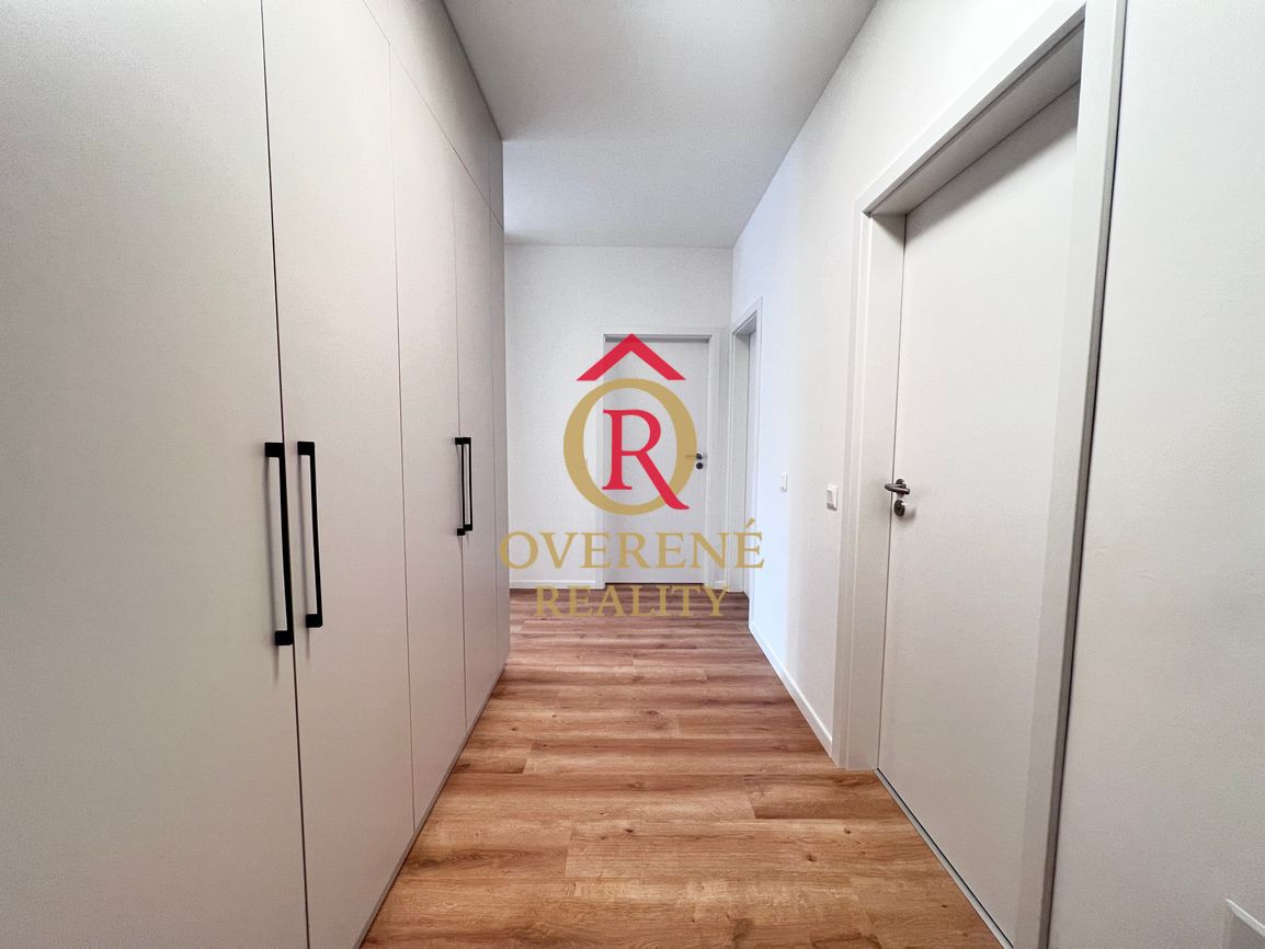 Na prenájom štýlový 3-izbový byt v novostavbe blízko centra - 6