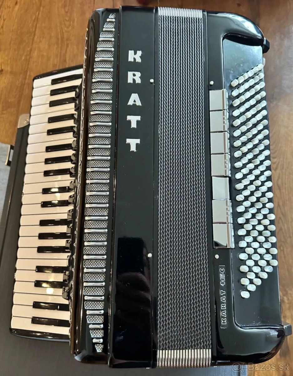 Kratt akordeón 415C - 6