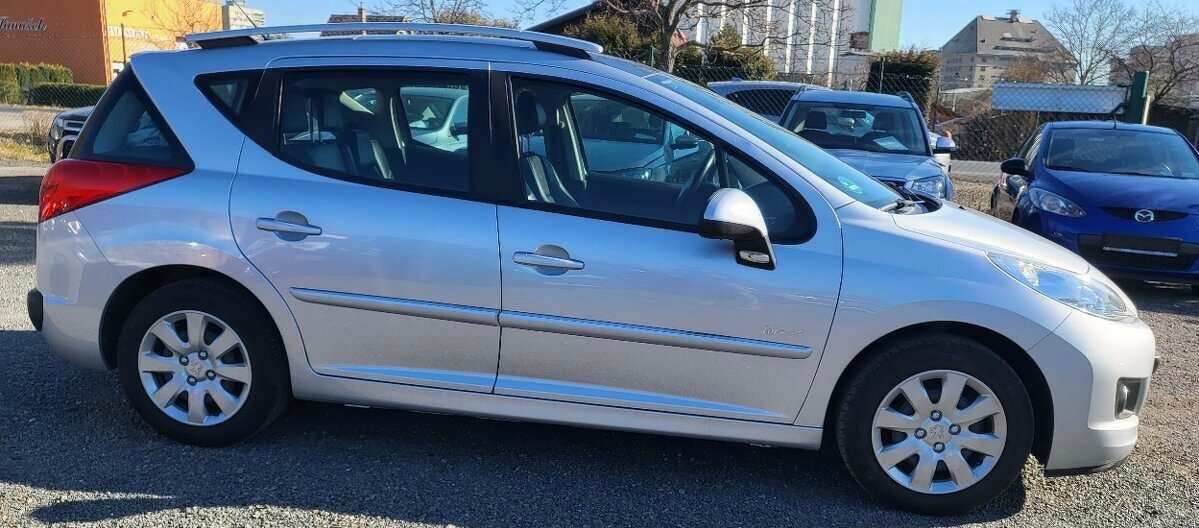 náhradné diely na: Peugeot 207 SW Combi 1.6 Hdi, 1.4 Hdi, - 6