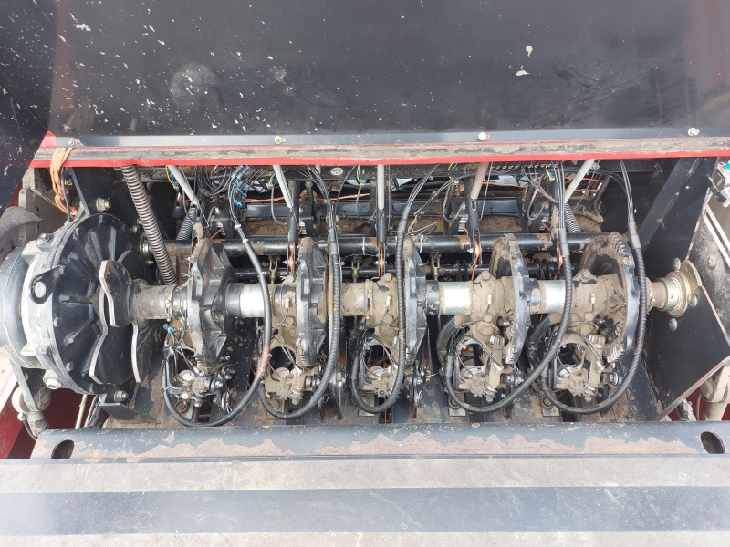 Lis na hranaté balíky New Holland BB960 - 6