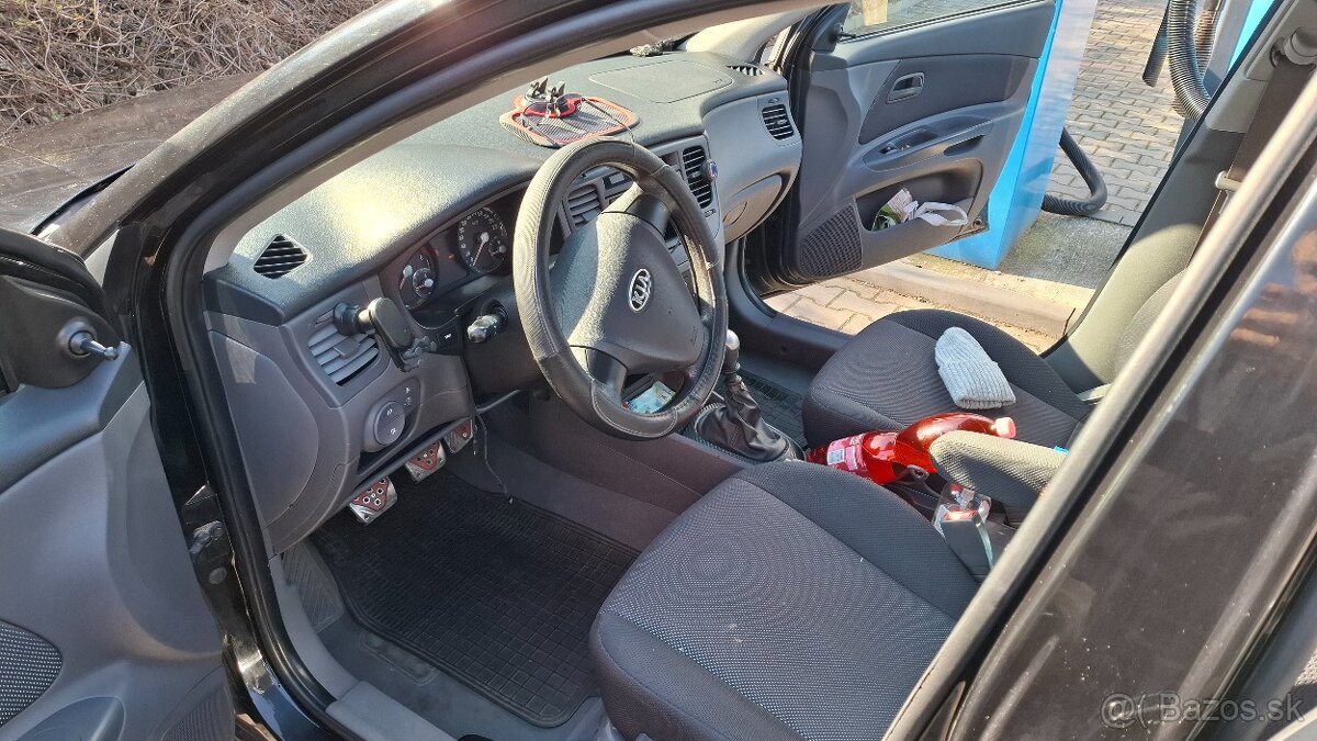 Kia rio 2 1.c crdi - 6