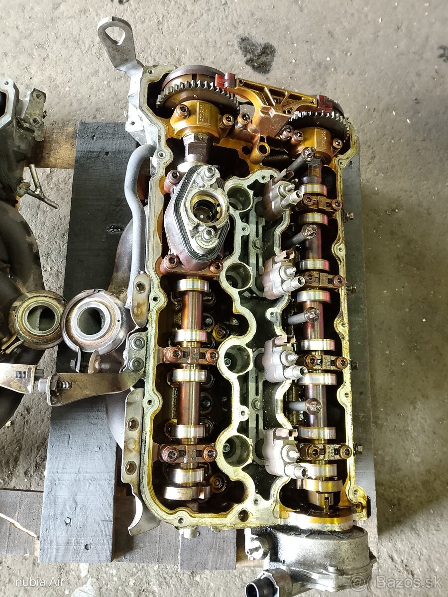 BMW N63b44A hlava motoru - 6