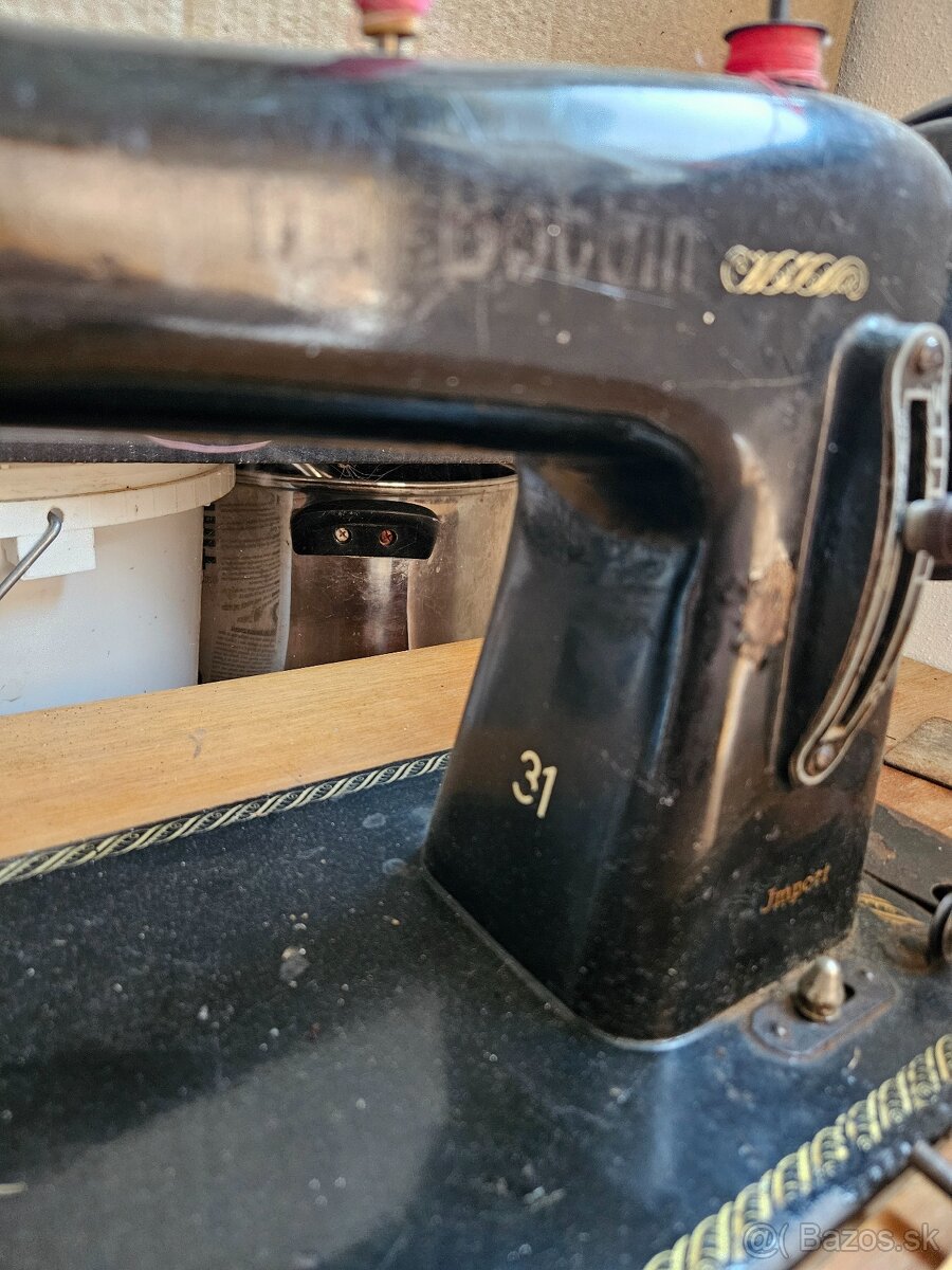 Šijací stroj Central Bobbin - 6