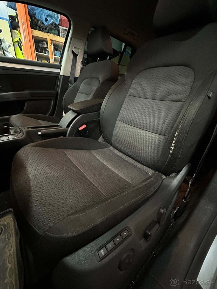 Škoda Superb Kombi 2.0TDi 103kw - 6