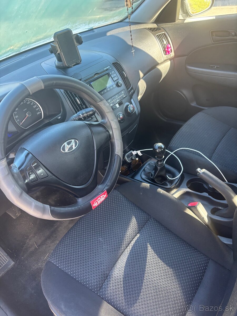 Hyundai i30 1.6 crdi disel 66kw - 6