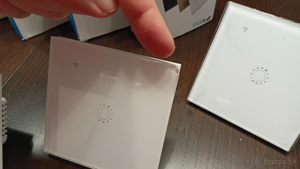 Dotykový sklenený ovládač - eWeLink - 6