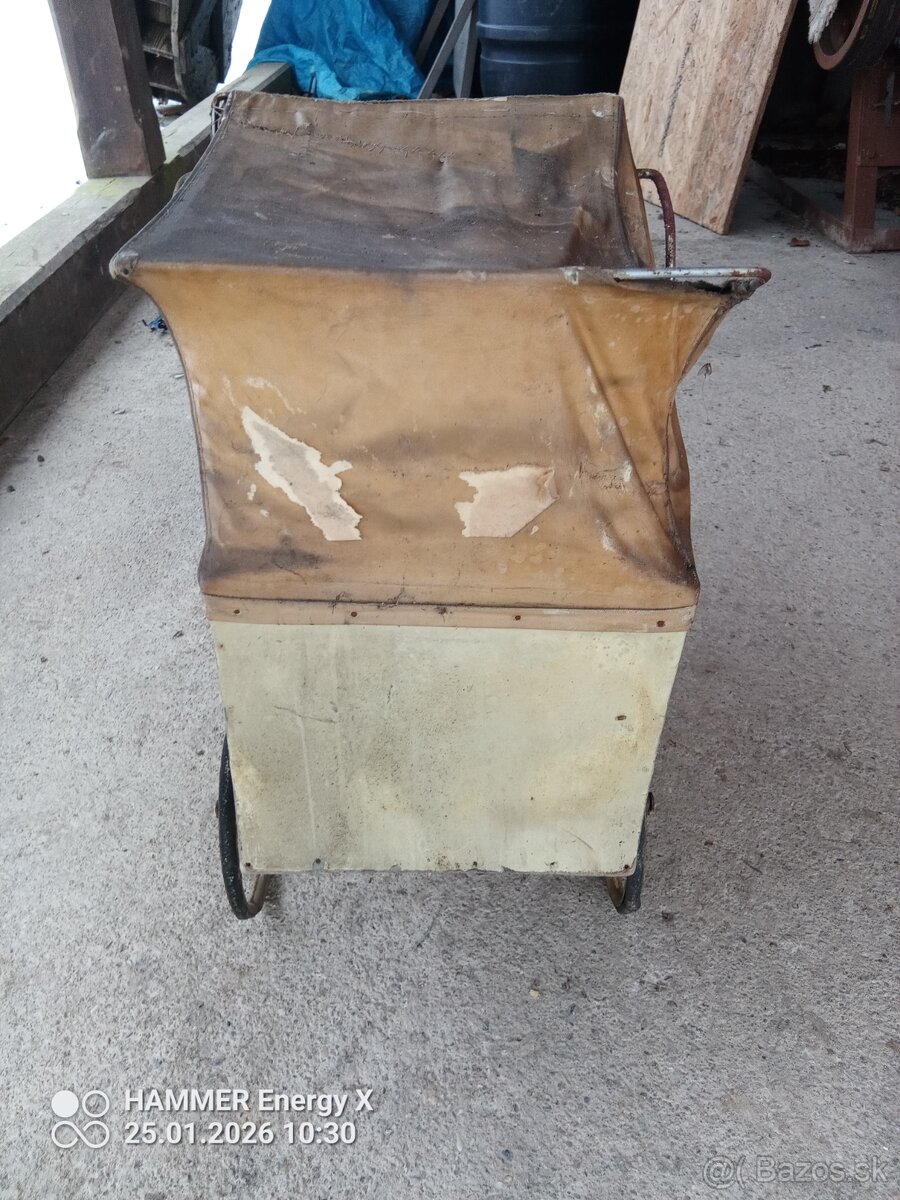 Historický kočík pre bábiky - 6