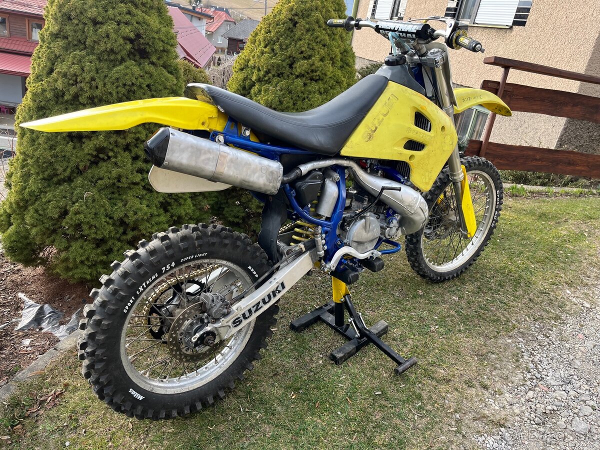 Suzuki RMX 250 - 6