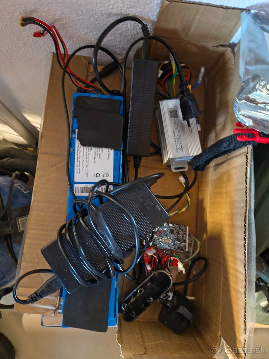 Elektrická kolobežka e-scooter - 6