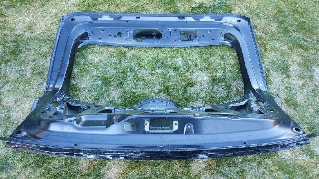 Hyundai Tucson IV 4 2020 - zadna kapota kufor dvere veko - 6