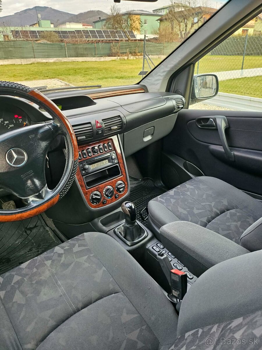 Vaneo 1.7. 67 kw 2004 - 6