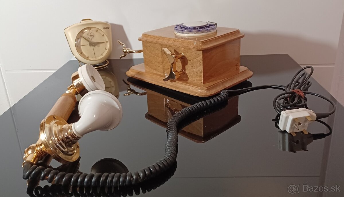 Starý telefón - 6