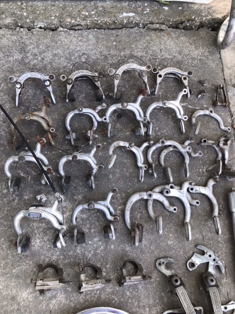 Favorit, Eska diely - 6