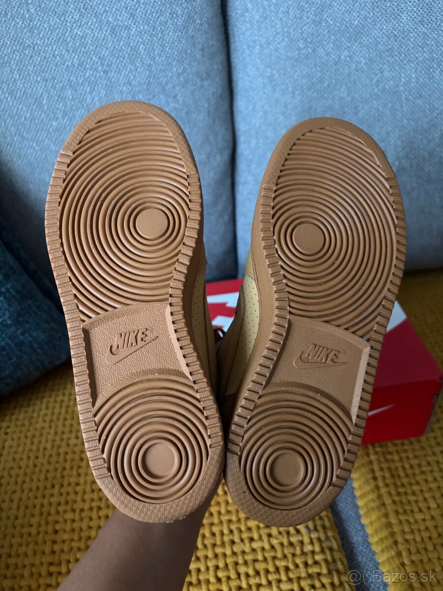 Zimné oteplené botasky Nike 38 - 6