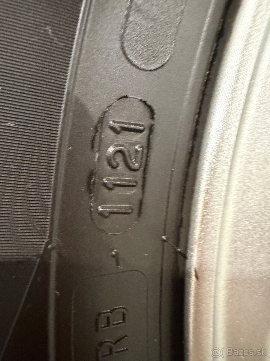 195/60/r15 Ford elektróny 4x108 - 6