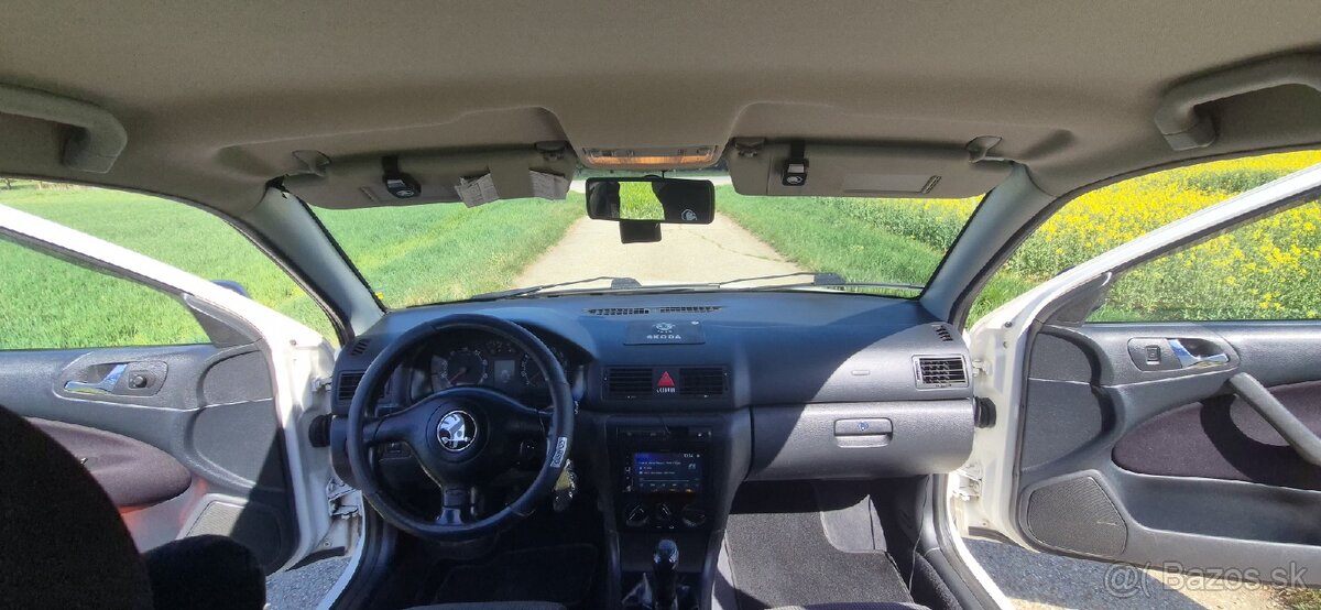 Škoda Octavia 1U - 6