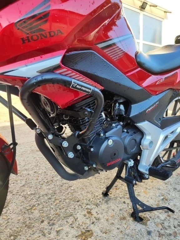 Honda CB125 F,  r. v. 2018 - 6