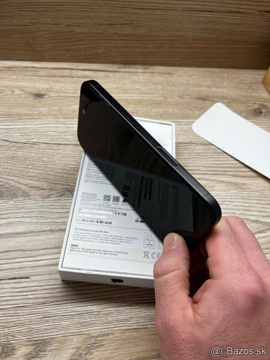 Apple iPhone 16 black 128gb - 6