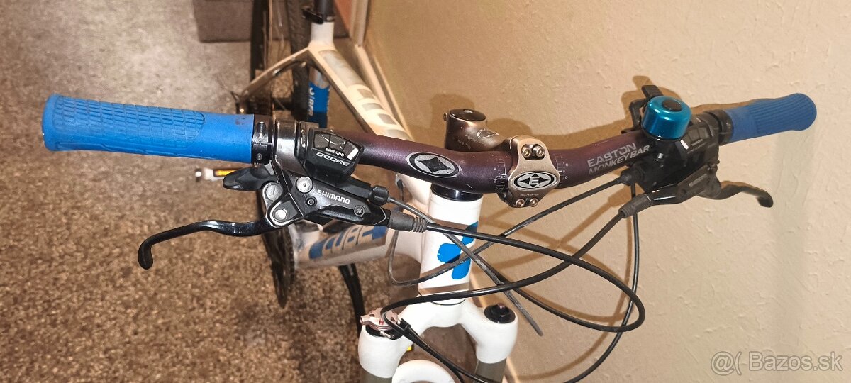 Predám horský bicykel CUBE,kolesá 26" - 6