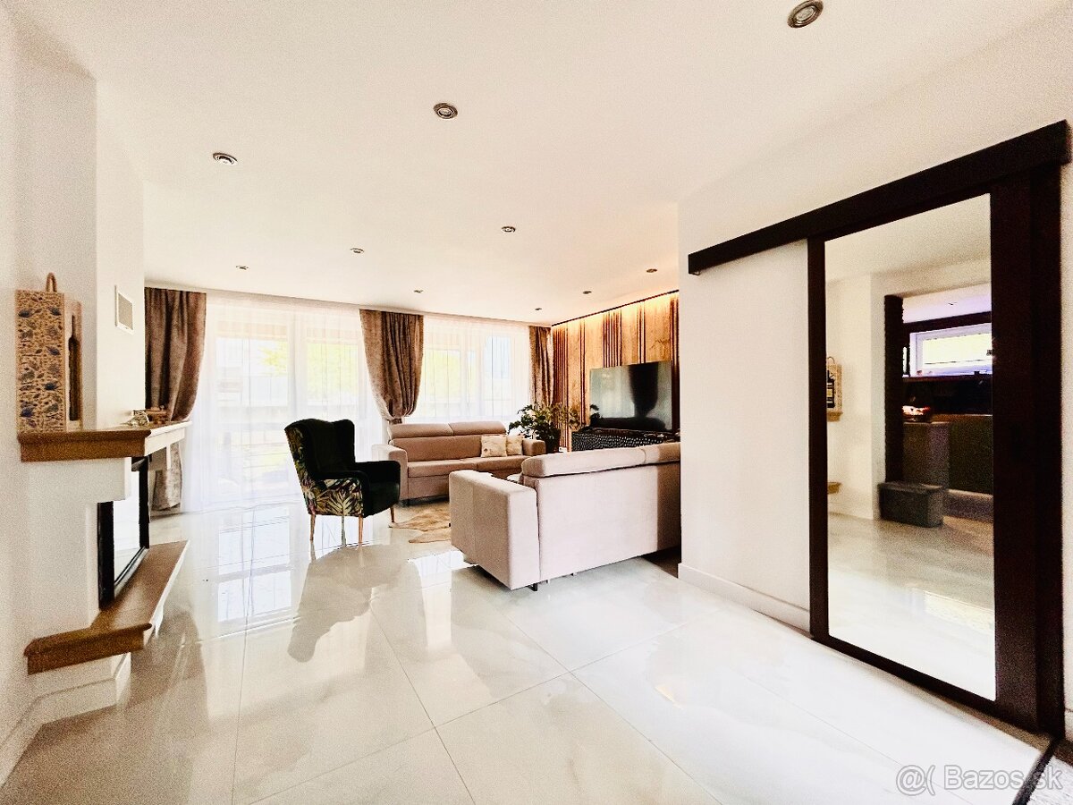 Na predaj príjemný plne zariadený dom s bazénom - 6