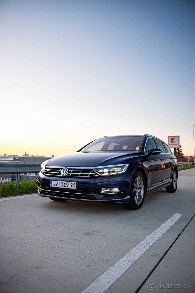 VW Passat R-LINE DSG Ťažné Virtual CarPlay ACC Lane-assist - 6