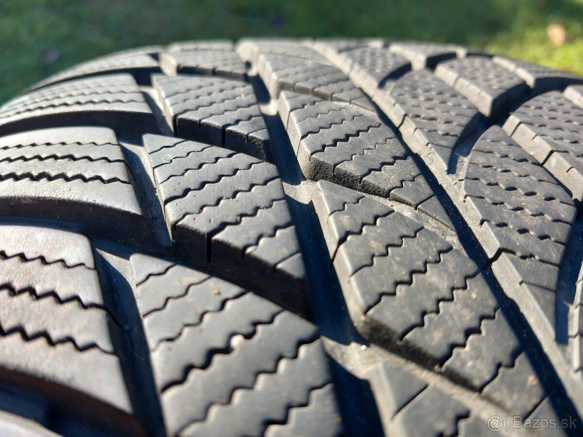 225/55 r17 zimne pneumatiky - 6