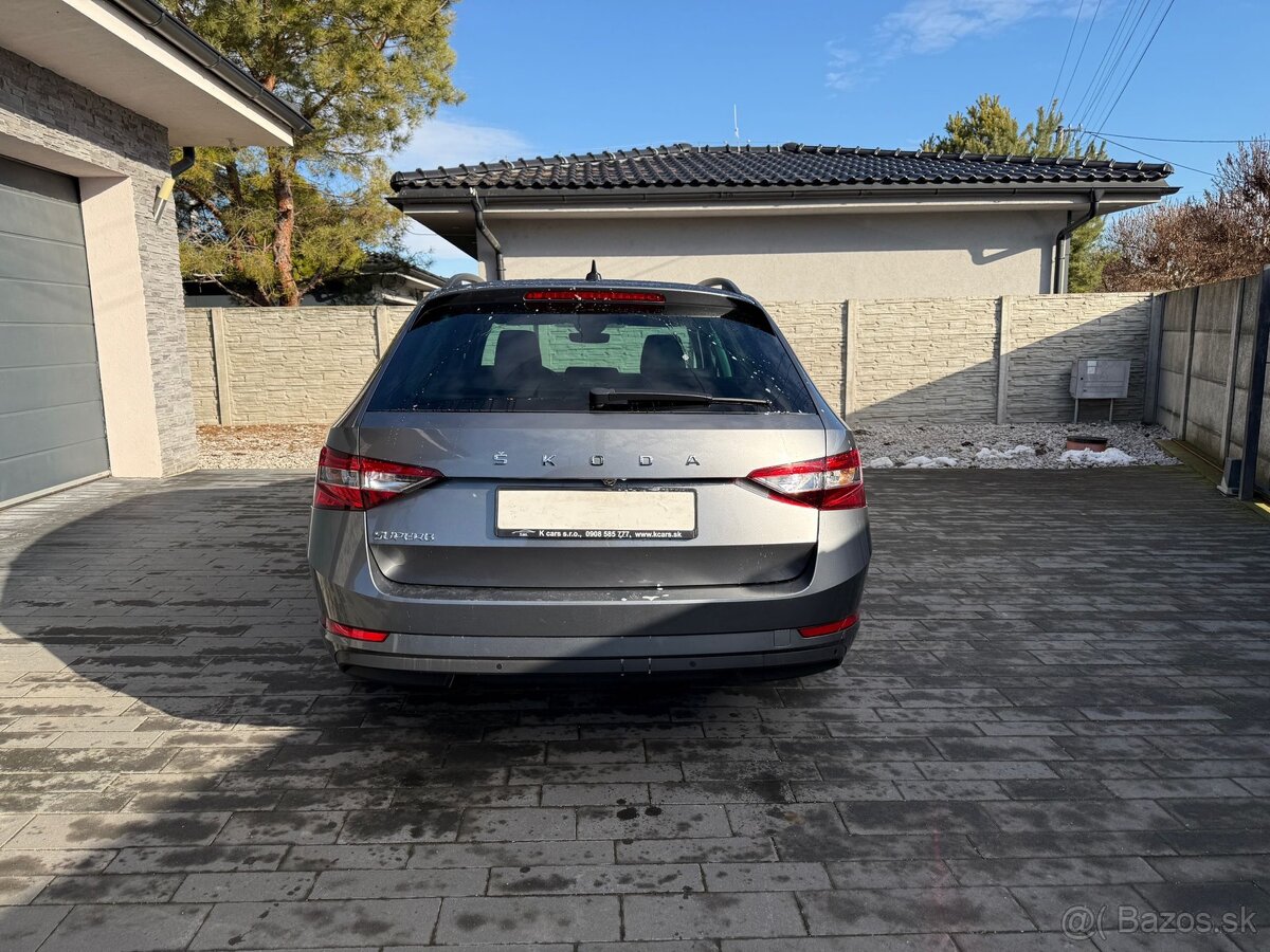 Škoda Superb Combi 2.0 TDI - 6