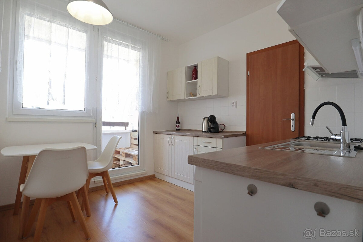 Slnečný 3-izbový byt Solinky - 6