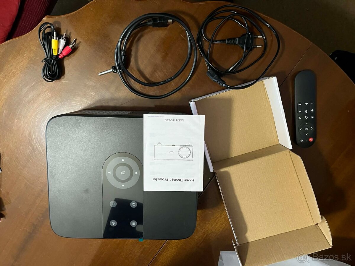 HORLAT LCD Android Projector - 6