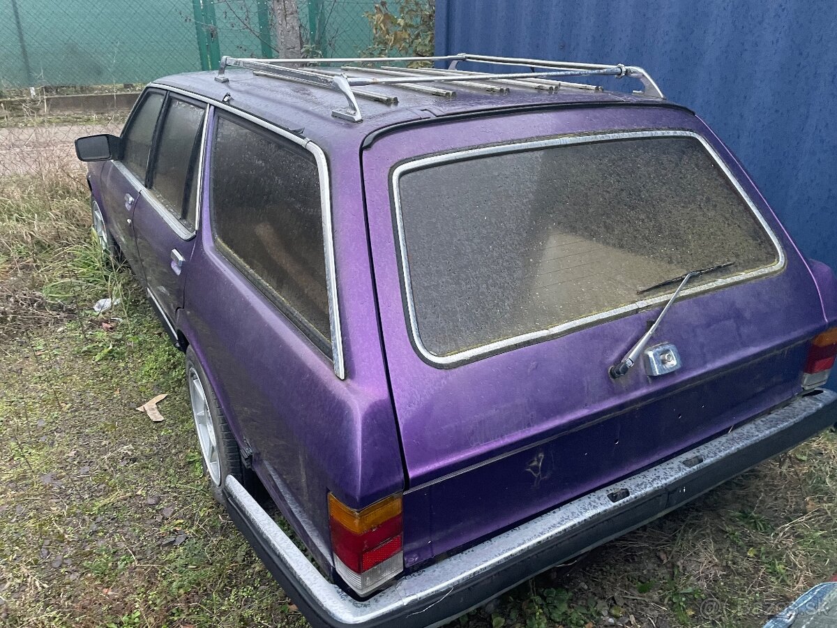 Ford Granada 2.8i Ghia - 6