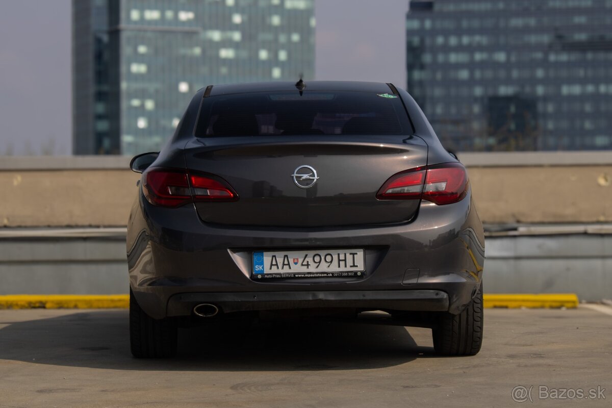 Opel Astra 1.4 benzín/plyn, AT6 - 6