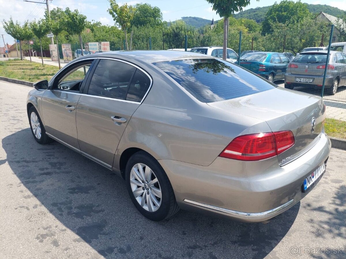 Volkswagen Passat 2.0 TDI BMT Comfortline - 6