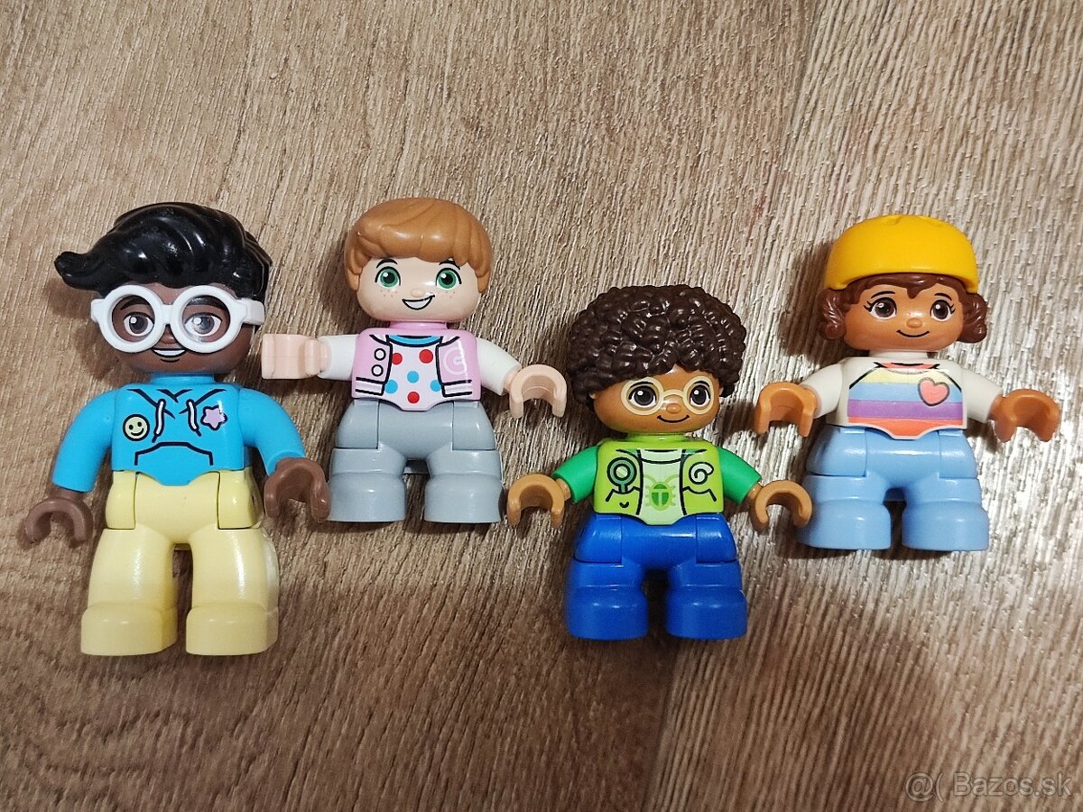 Lego Duplo 10992 - Zábava v škôlke - 6