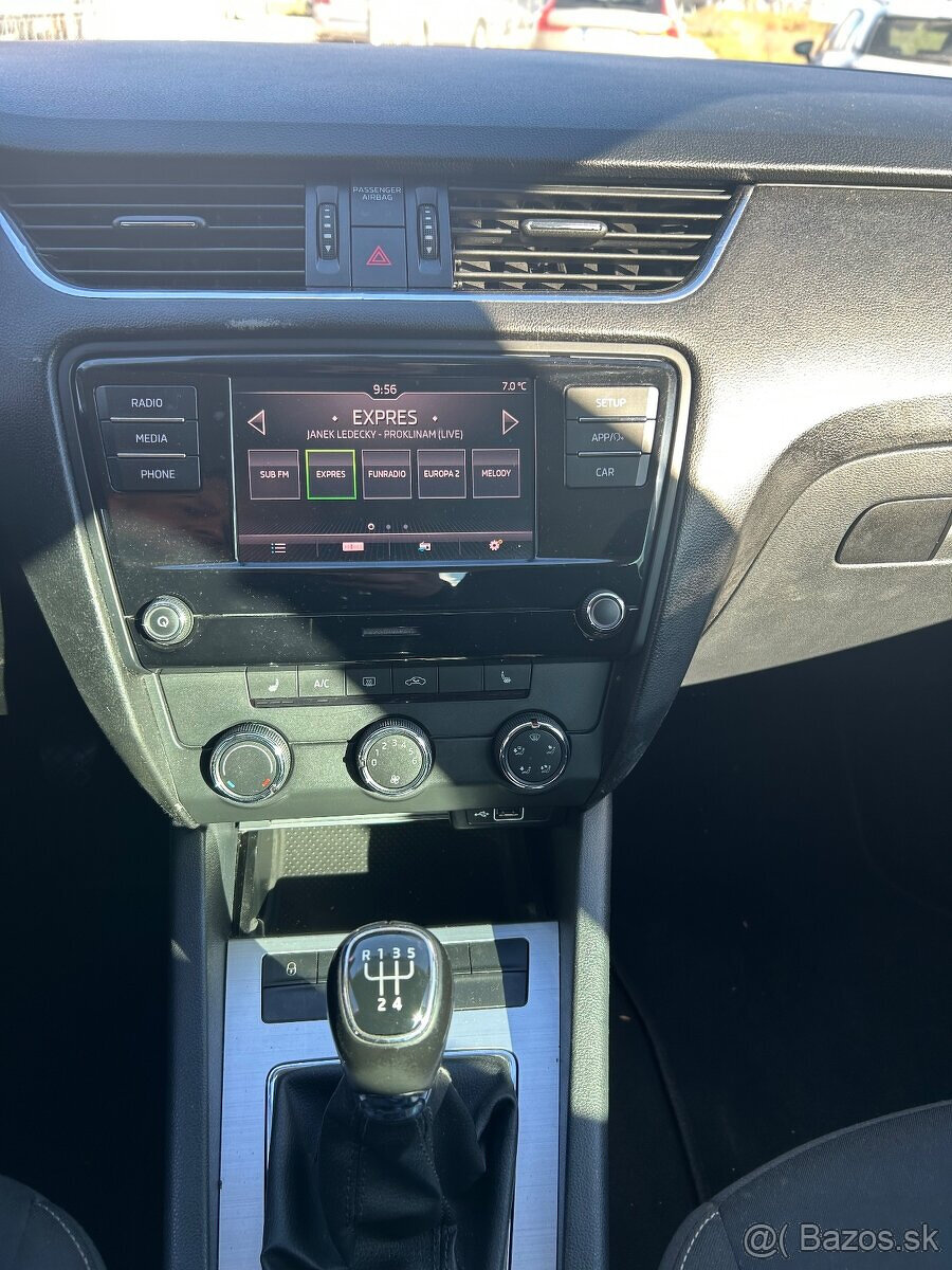 Skoda Octavia III facelift 1.6 TDI - 6