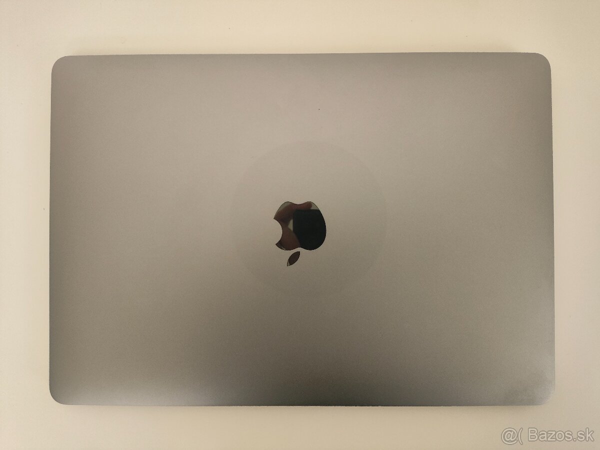 MacBook Pro 2018 | i5 • 8GB • 512GB - 6