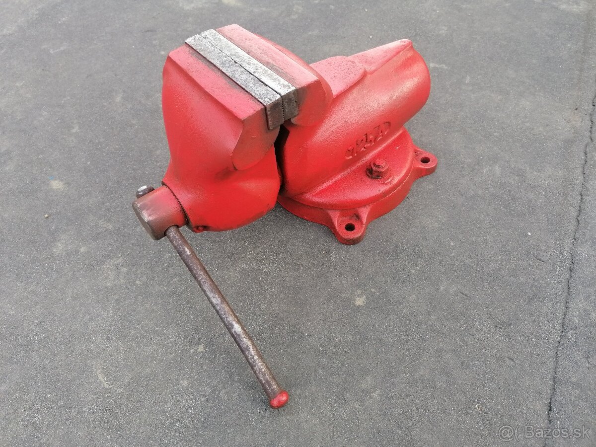 Predám zverák YORK 125 A - 6