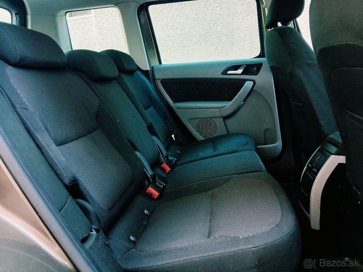 Škoda Yeti 2.0 TDI 2011 - 6