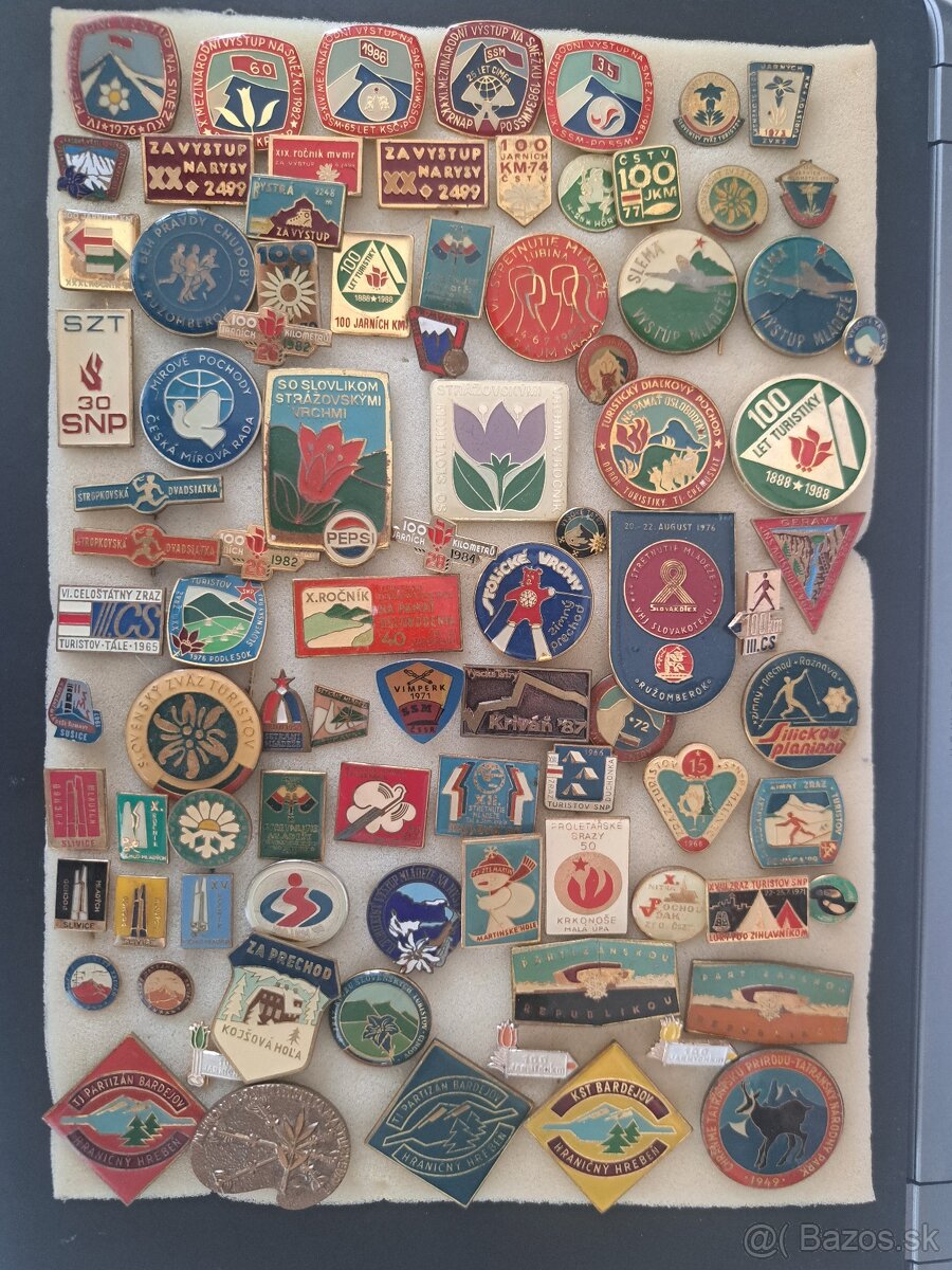 Predám odznaky 1 - 6