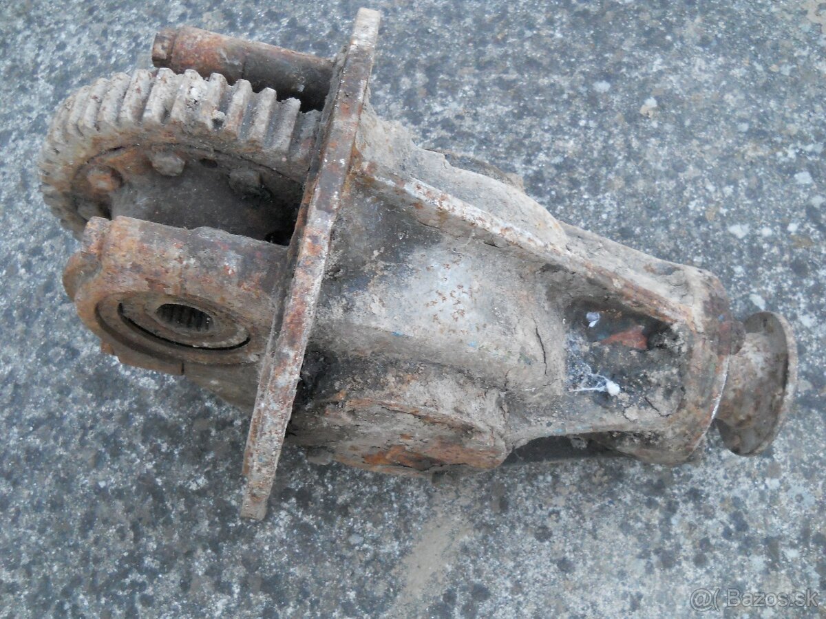 DIFERENCIÁL MULTICAR - 6