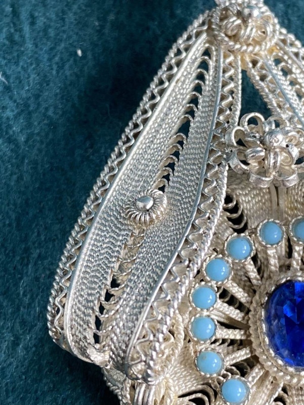 filigránový strieborný prívesok na retiazke - 6