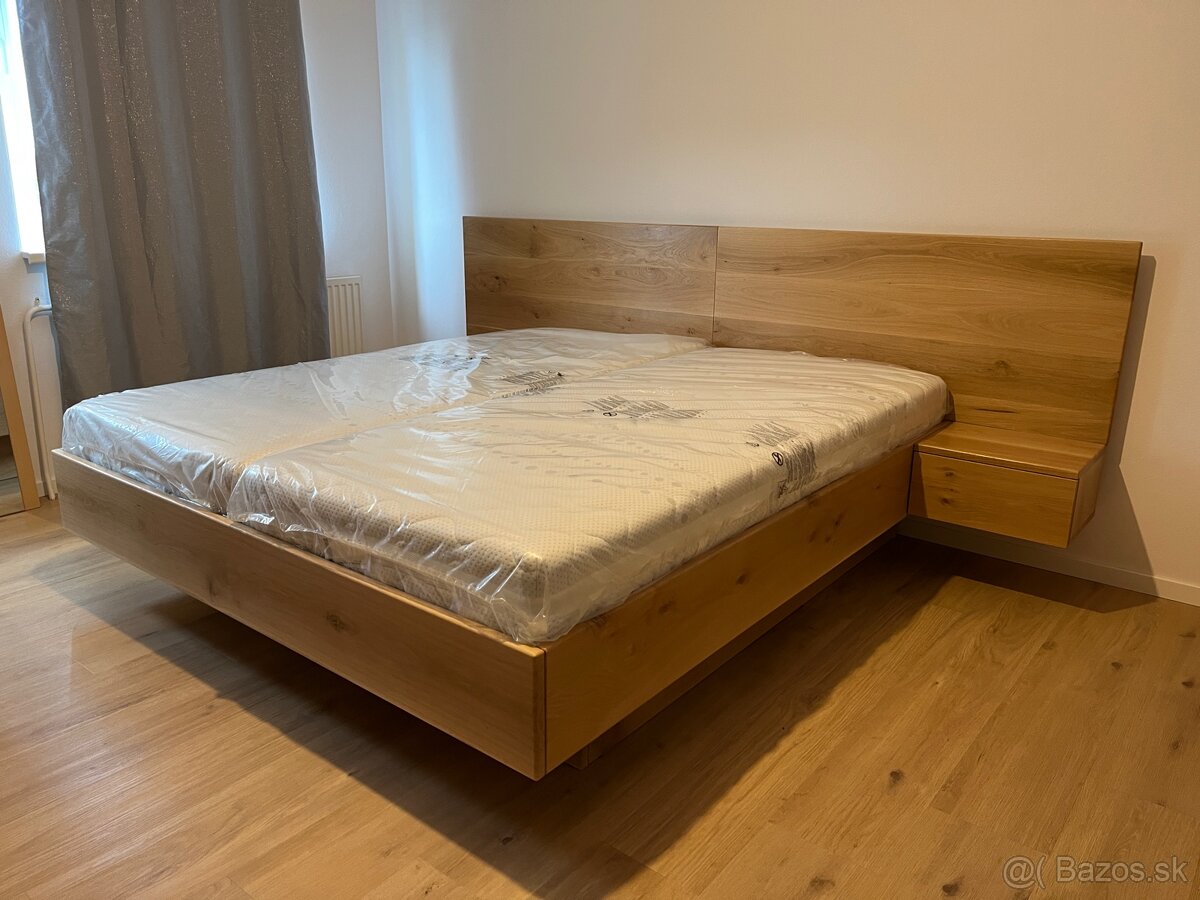 Levitujúca dubová posteľ - úložný priestor, nočné stolíky - 6